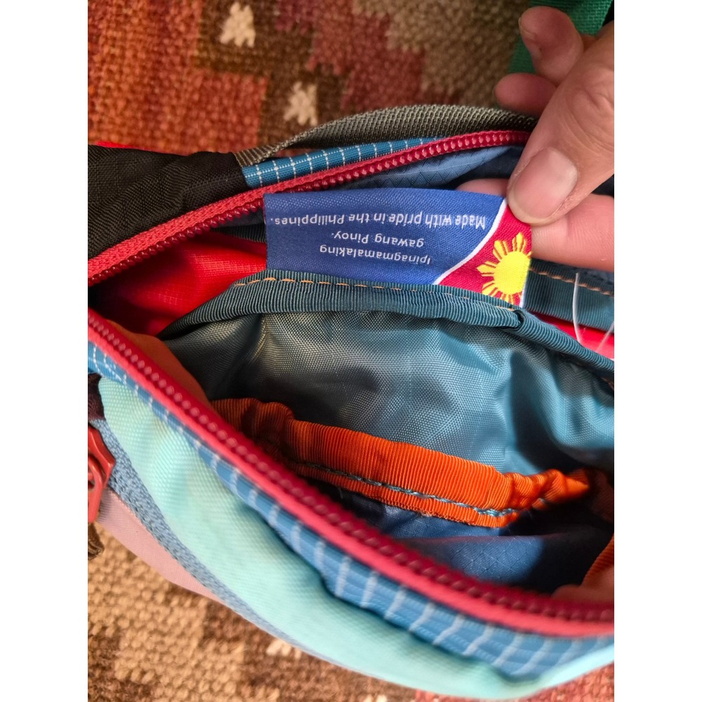 Cotopaxi Kapai 1.5L Hip Pack Del Dia Multicolor Repurposed Nylon Waist Bag - Picture 10 of 12